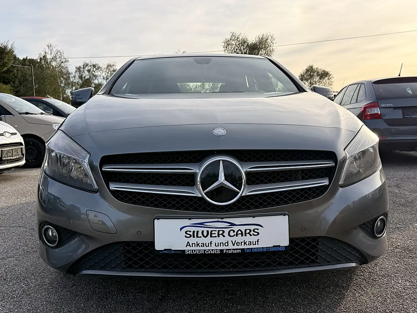 Mercedes-Benz A 200 CDI Urban BlueEfficiency Grau - 2