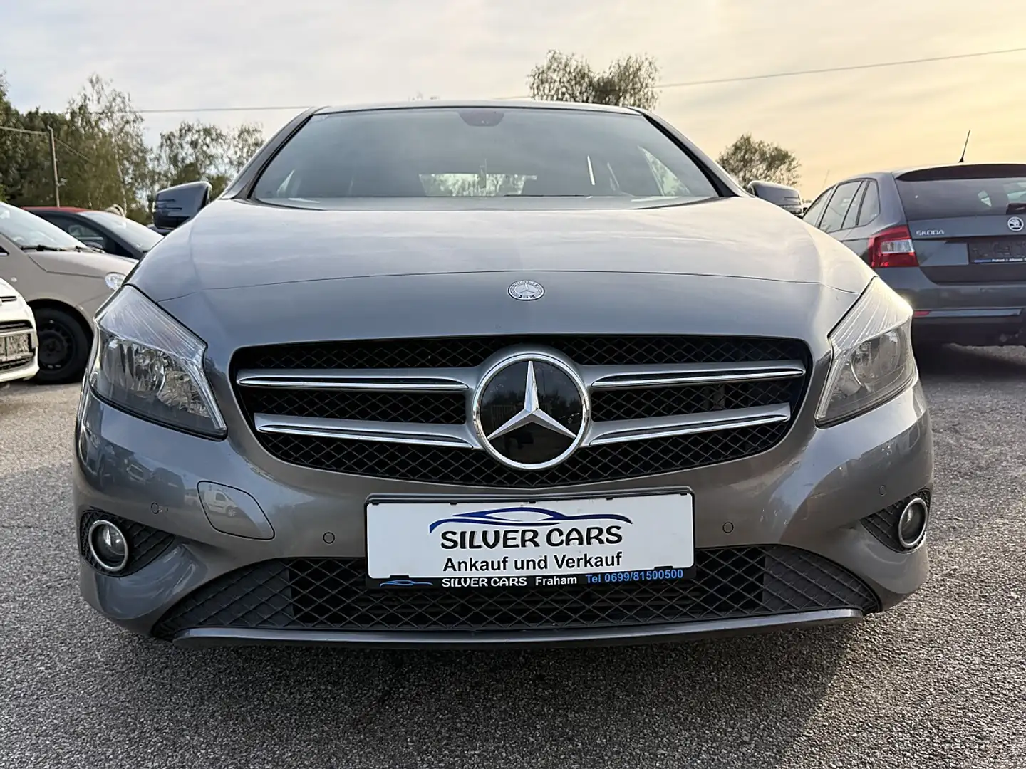Mercedes-Benz A 200 CDI Urban BlueEfficiency Grau - 1