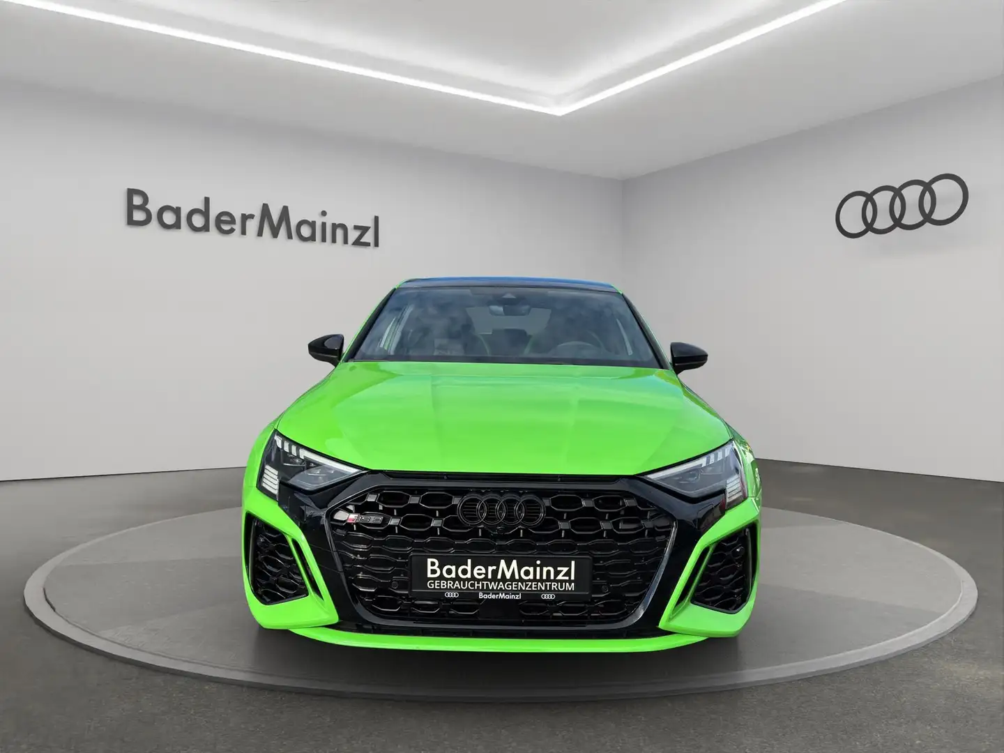 Audi RS3 RS 3 Sportback 2.5 TFSI RS Sportabgas Matrix Grün - 2