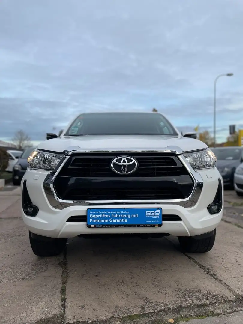 Toyota Hilux Double Cab Comfort 4x4 Weiß - 1