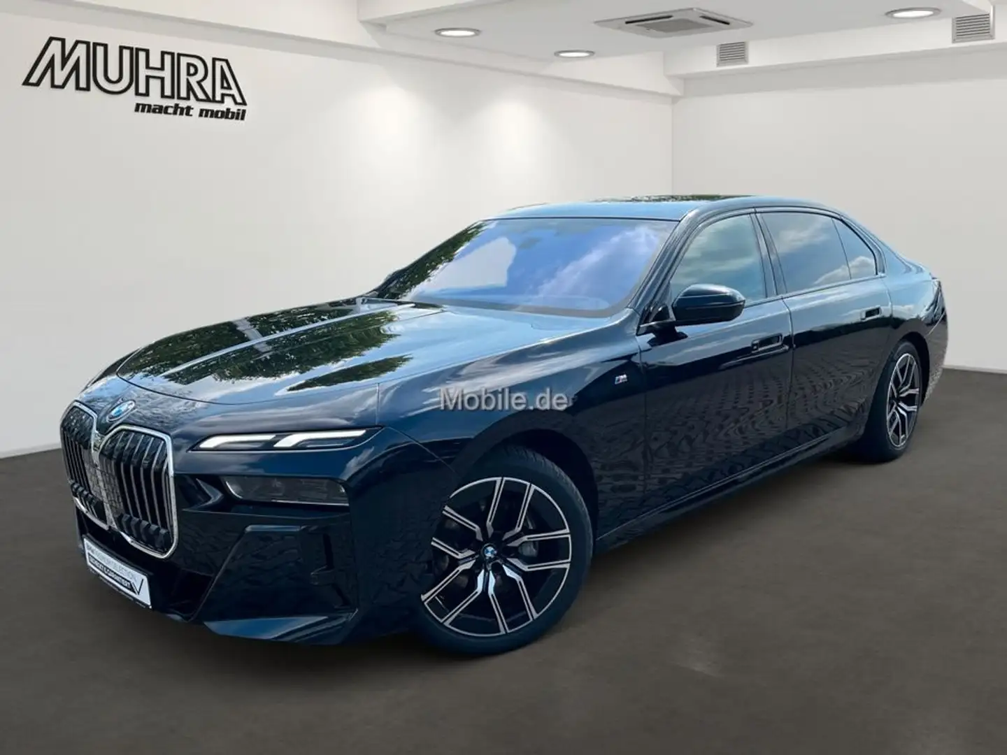 BMW 740 d xDrive M Sport AHK Pano Sthzg. Autobahnas. Black - 2
