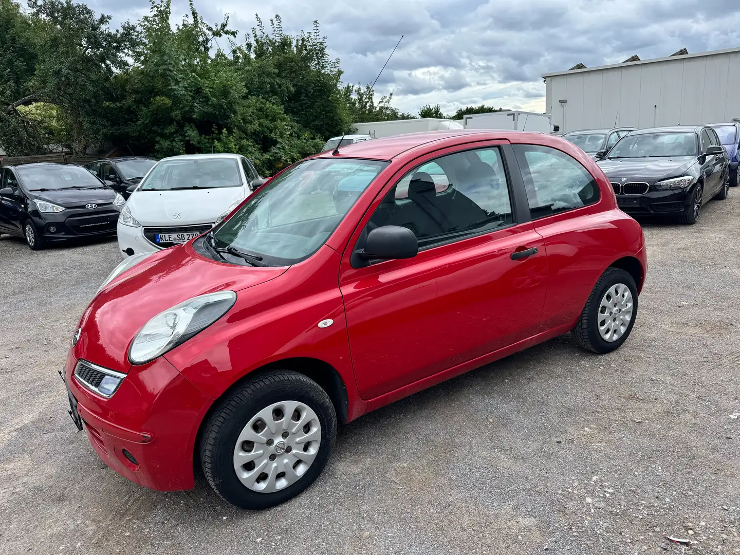Nissan Micra 1.2 visia Tüv+Au neu Rouge - 1