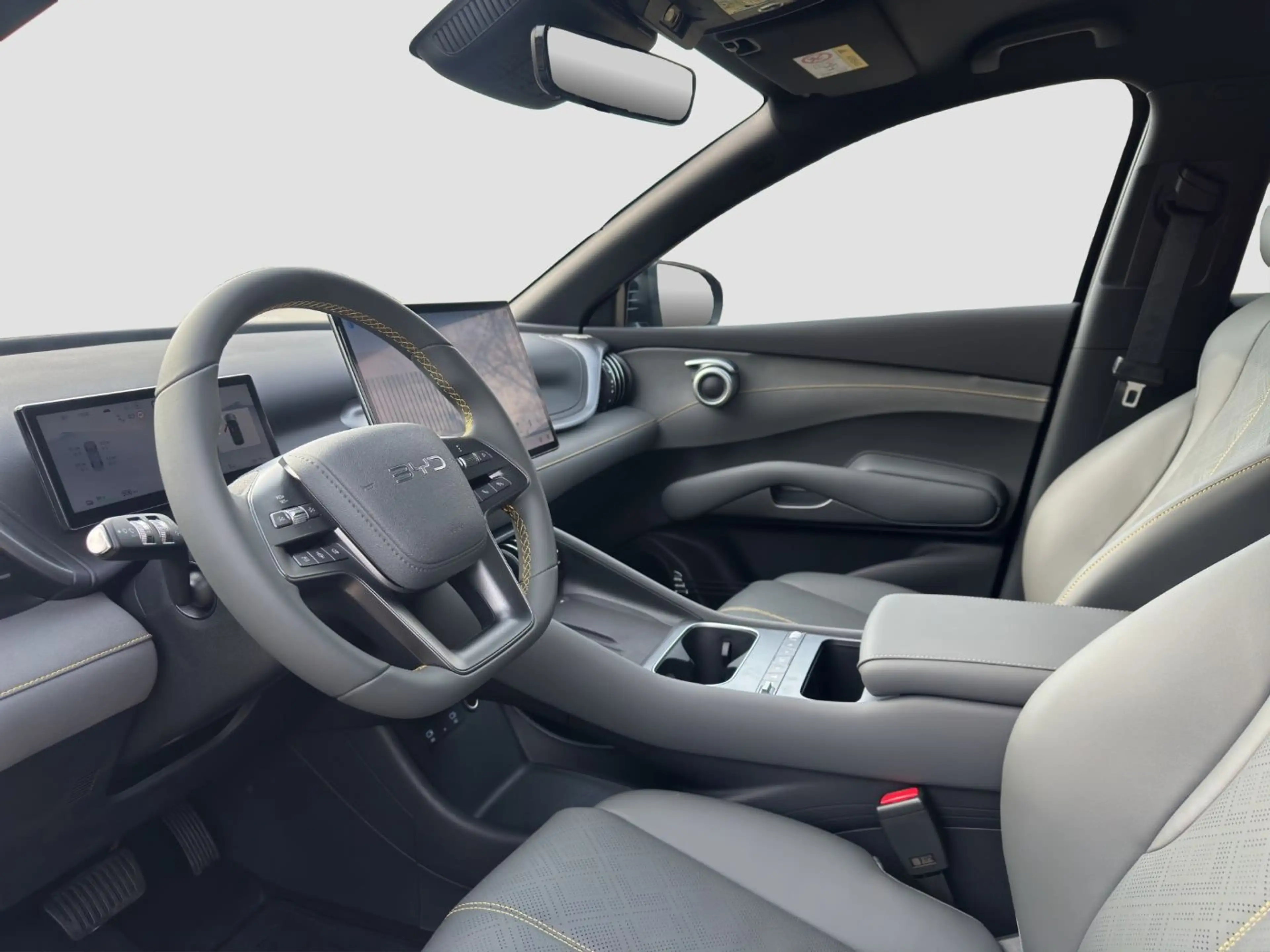 BYD Atto 3 EVO — photo 9