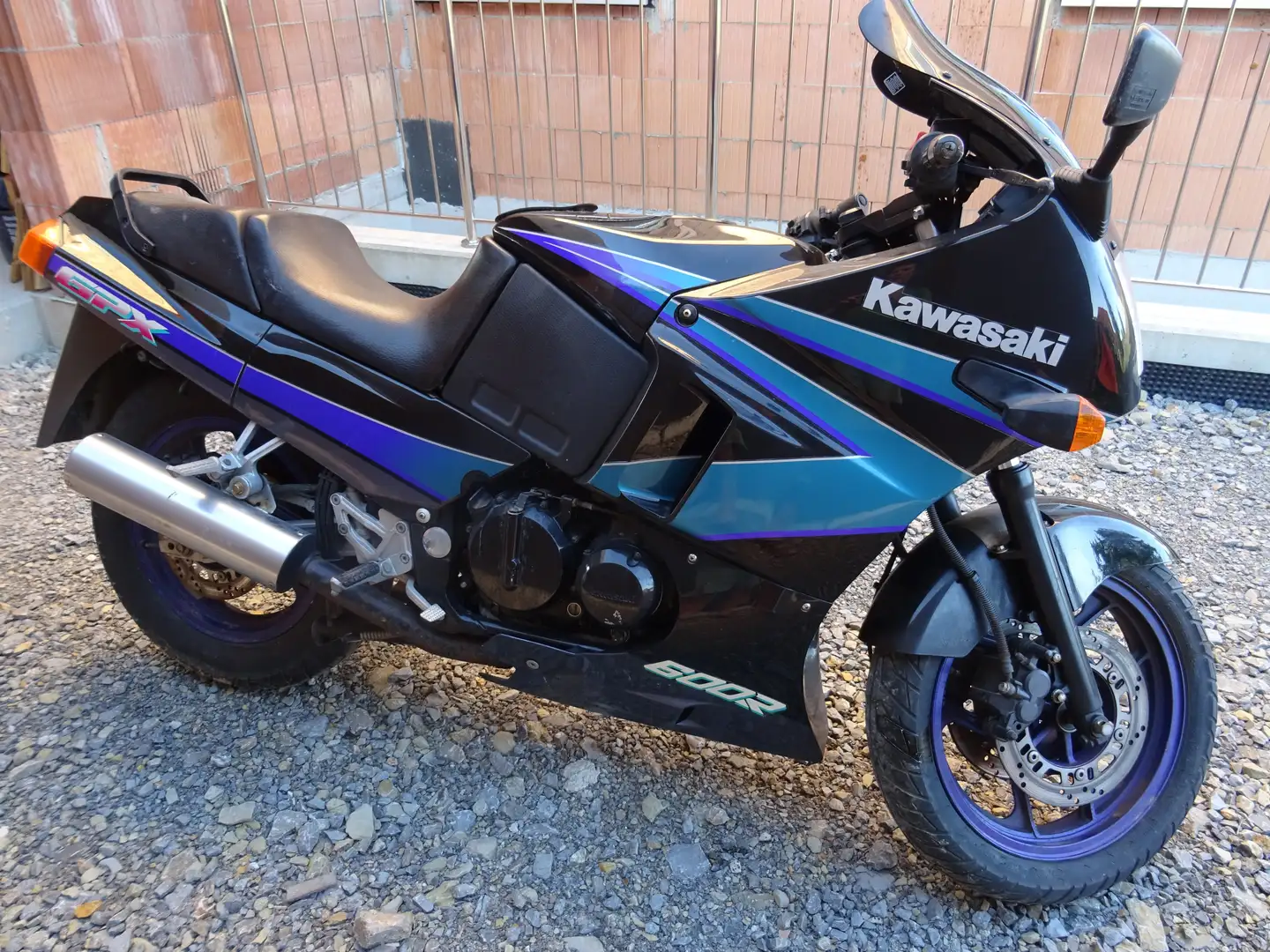 Kawasaki GPX 600 R - Ninja 600R - ZX 600 C - GPX600R Siyah - 2