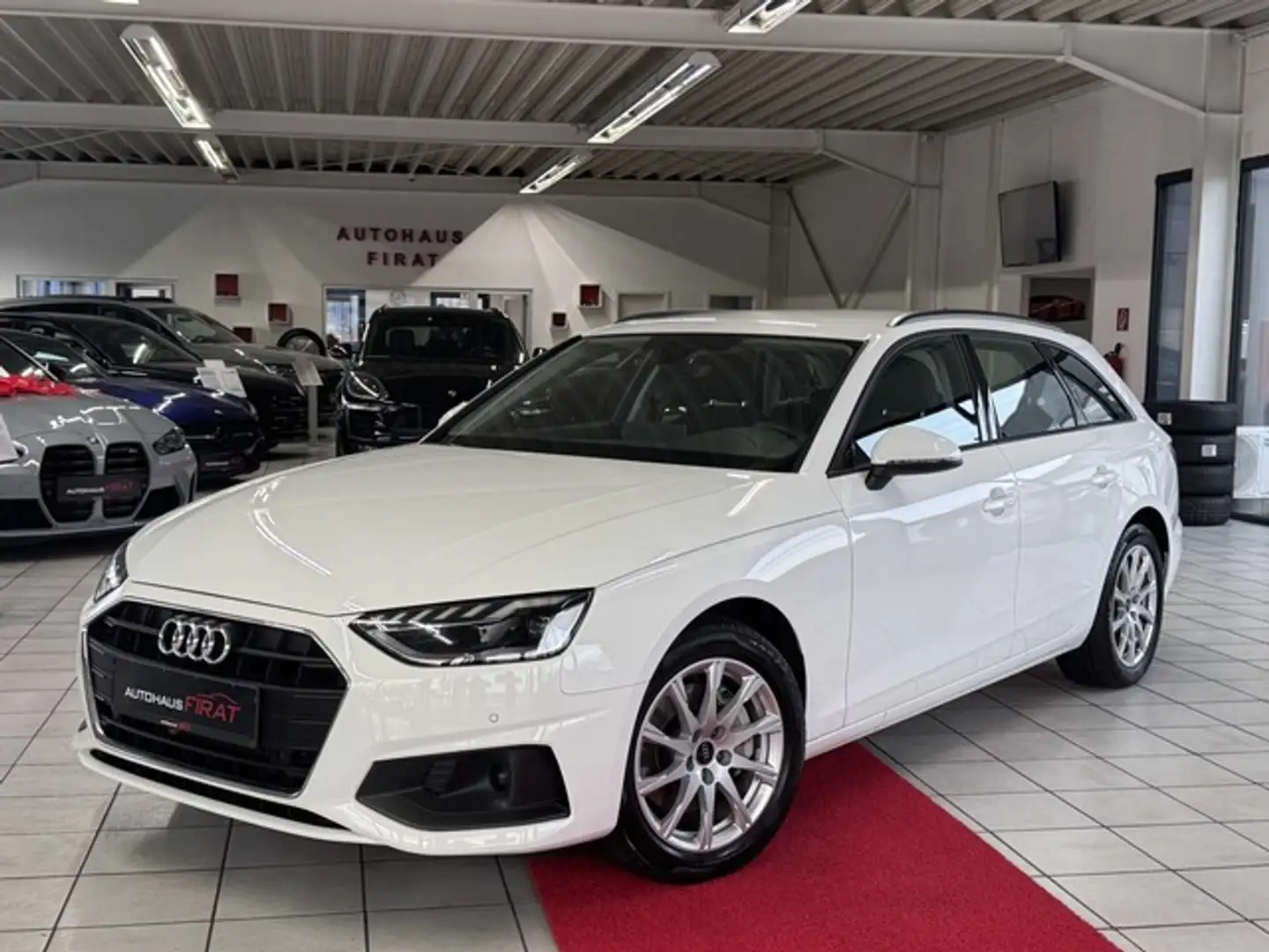 Audi A4 Avant 40 TDI S-tronic 2.0 Liter Diesel LED+Navi+Al Weiß - 1