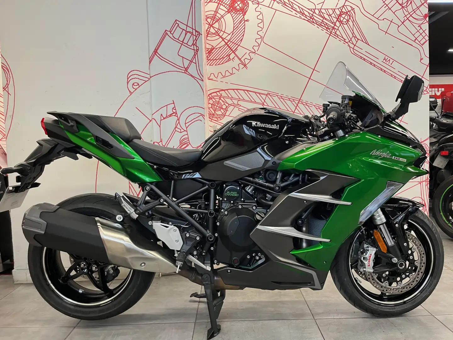 Kawasaki Ninja H2 Vert - 1