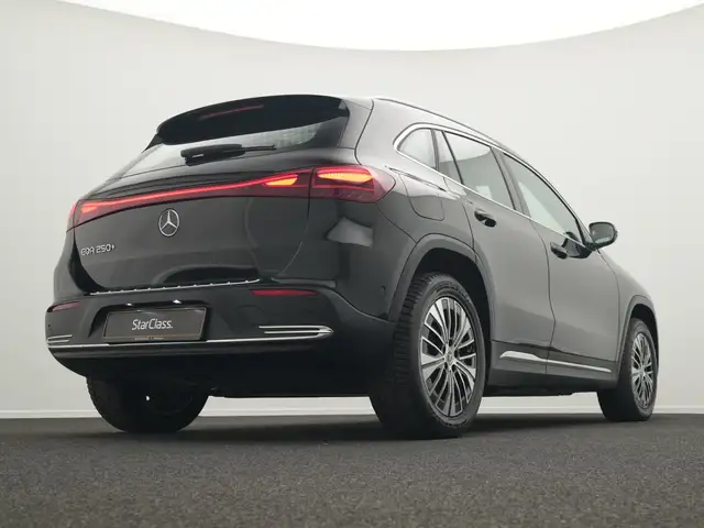 Mercedes-Benz Eqa view 11