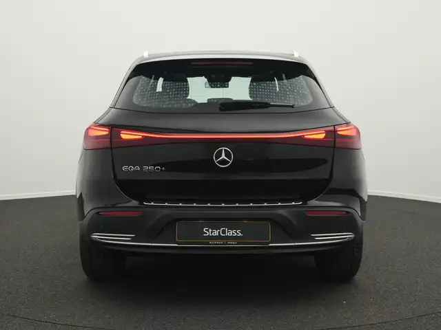 Mercedes-Benz Eqa view 4