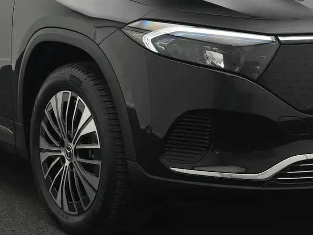 Mercedes-Benz Eqa view 9
