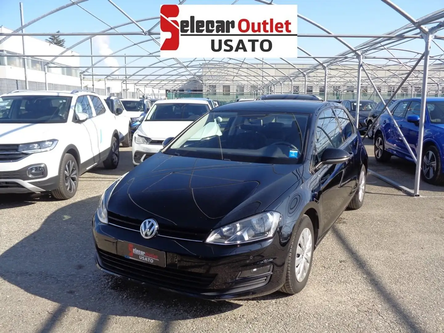 Volkswagen Golf 3p 1.2 tsi Trendline 85cv Zwart - 1