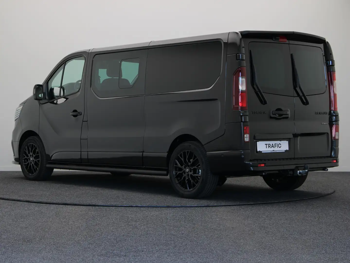 Renault Trafic 2.0 Blue dCi EDC 170 T29 L2H1 Extra DC | Anniversa Zwart - 2