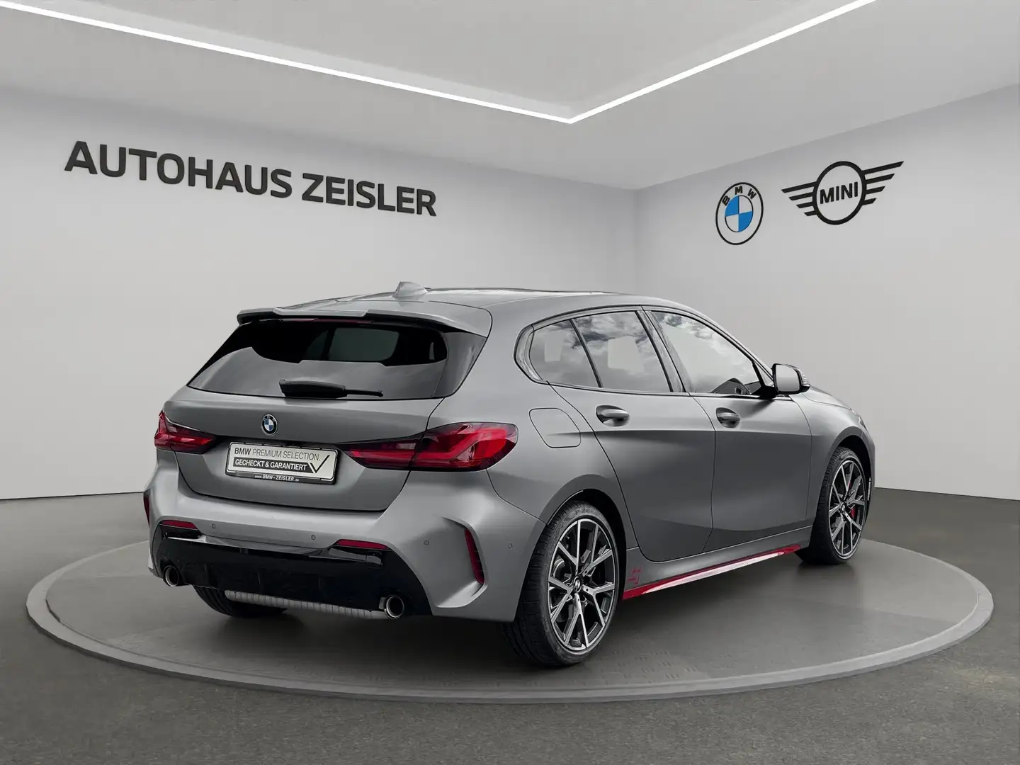 BMW 128 ti *FROZEN PURE GREY MET.*  Head-Up Grau - 2