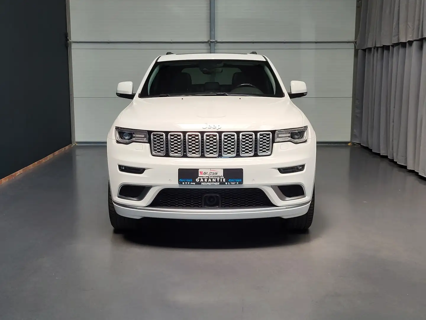 Jeep Grand Cherokee 3.0 CRD Summit *TOP Ausstattung* Weiß - 2