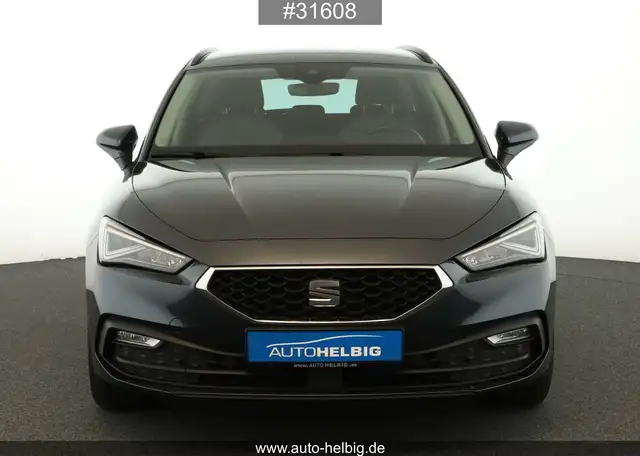 Seat Leon view 9