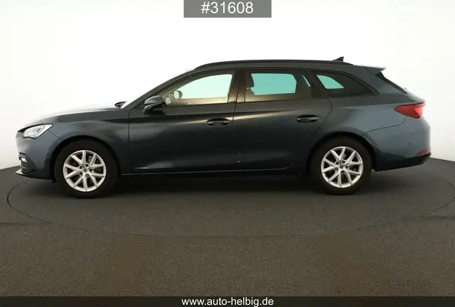 Seat Leon view 2