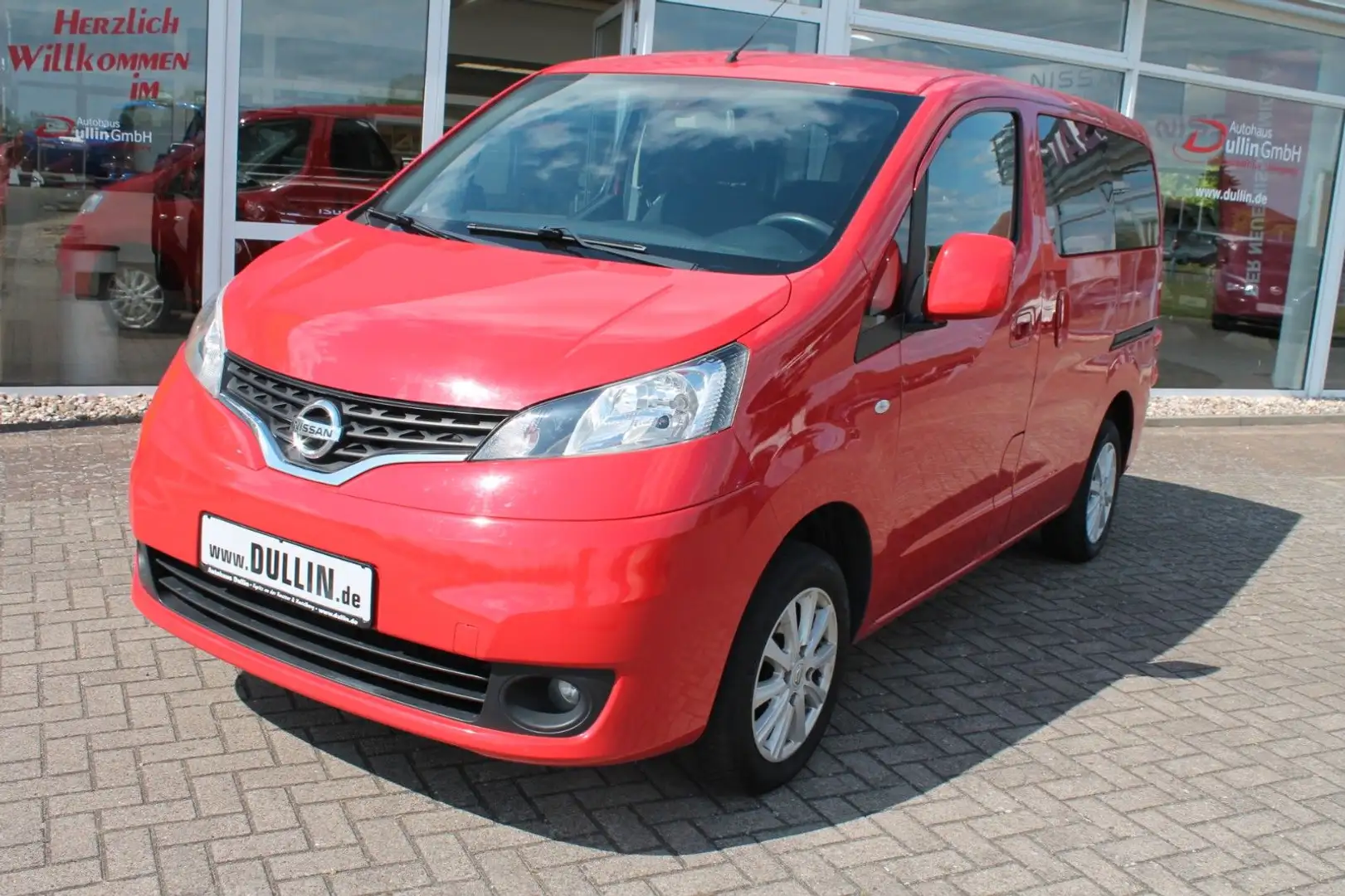 Nissan NV200 Evalia 1,6 Tekna Campingeinbau Rot - 2