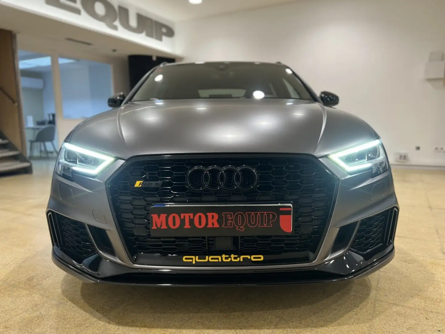 Audi RS3 Sportback quattro S tronic 294kW Gris - 2
