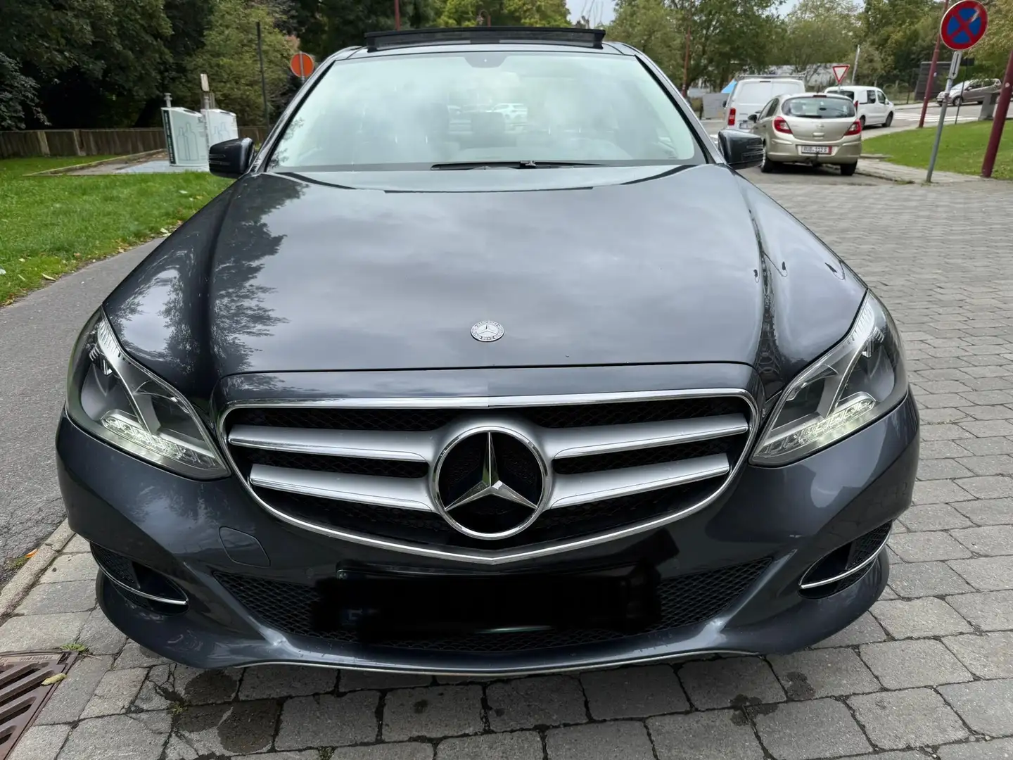 Mercedes-Benz E 220 E 220 BlueTEC BE Edition Gris - 2