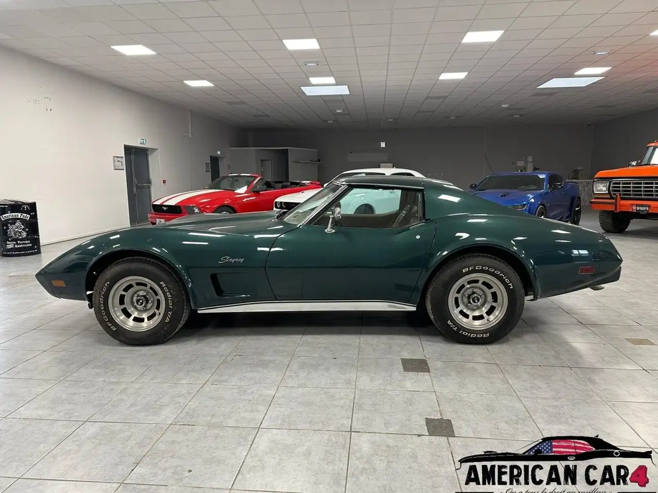 Chevrolet Corvette C3 Stingray 1975 350CI V8 - Boite automatique, foto 8