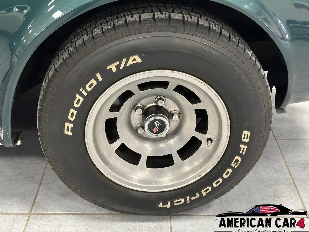 Chevrolet Corvette C3 Stingray 1975 350CI V8 - Boite automatique, foto 12