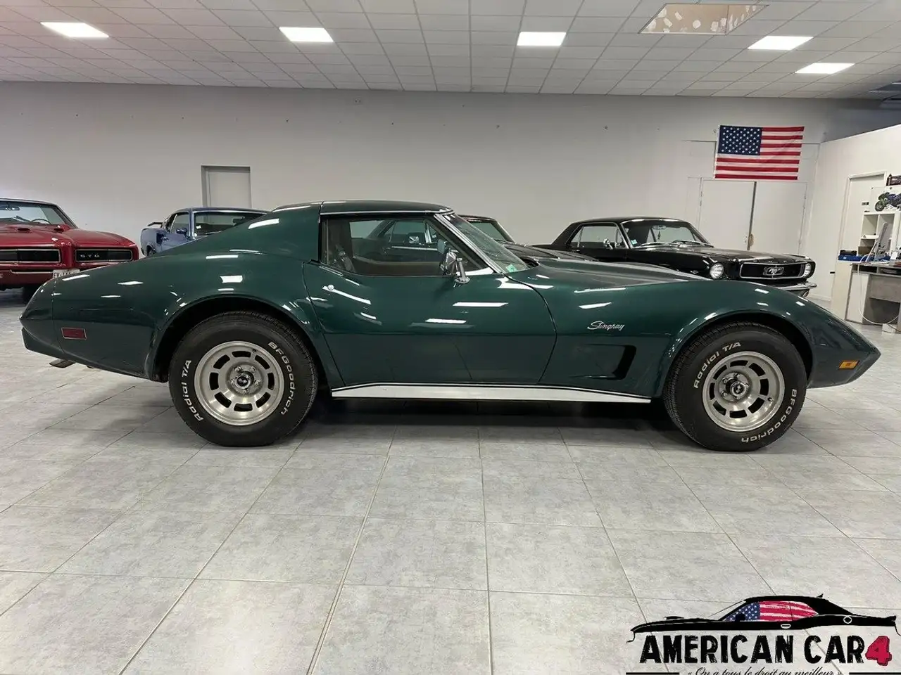 Chevrolet Corvette C3 Stingray 1975 350CI V8 - Boite automatique, foto 4