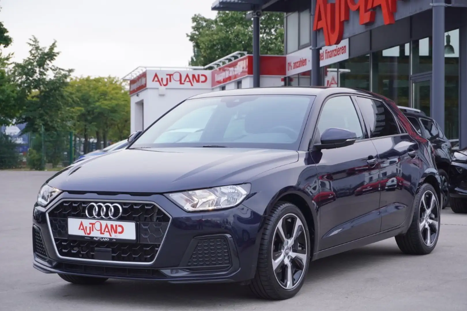 Audi A1 Sportback 30 TFSI S line Klima Sitzheizung Bleu - 2