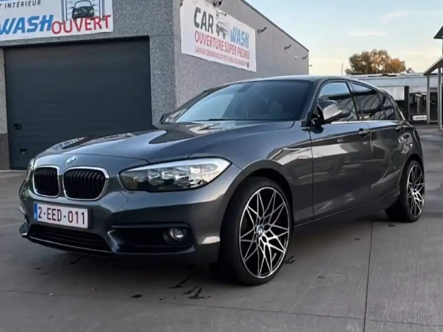 BMW 116 116 dA Gris - 1