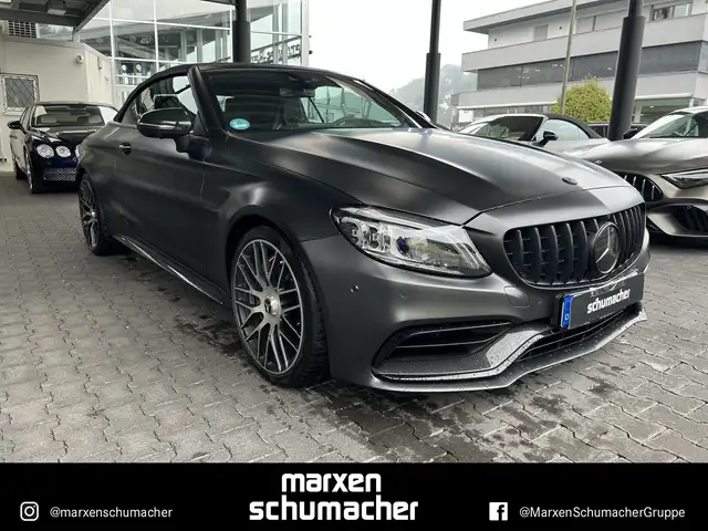 Mercedes-Benz C-Class view 4