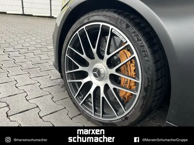 Mercedes-Benz C-Class view 8
