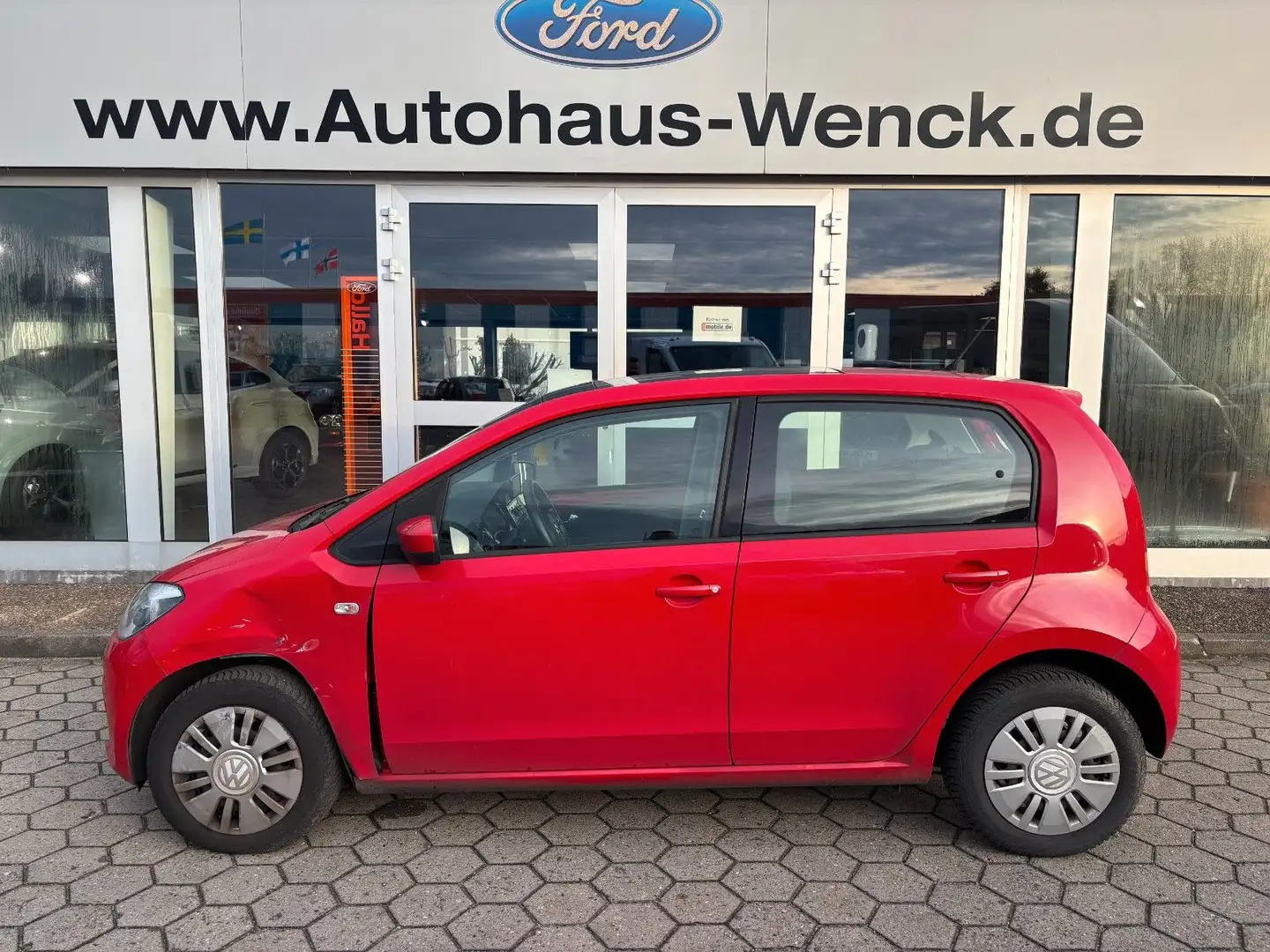 Volkswagen up! *2.HAND**Tempomat*Panoramadach*NAVI Rouge - 1