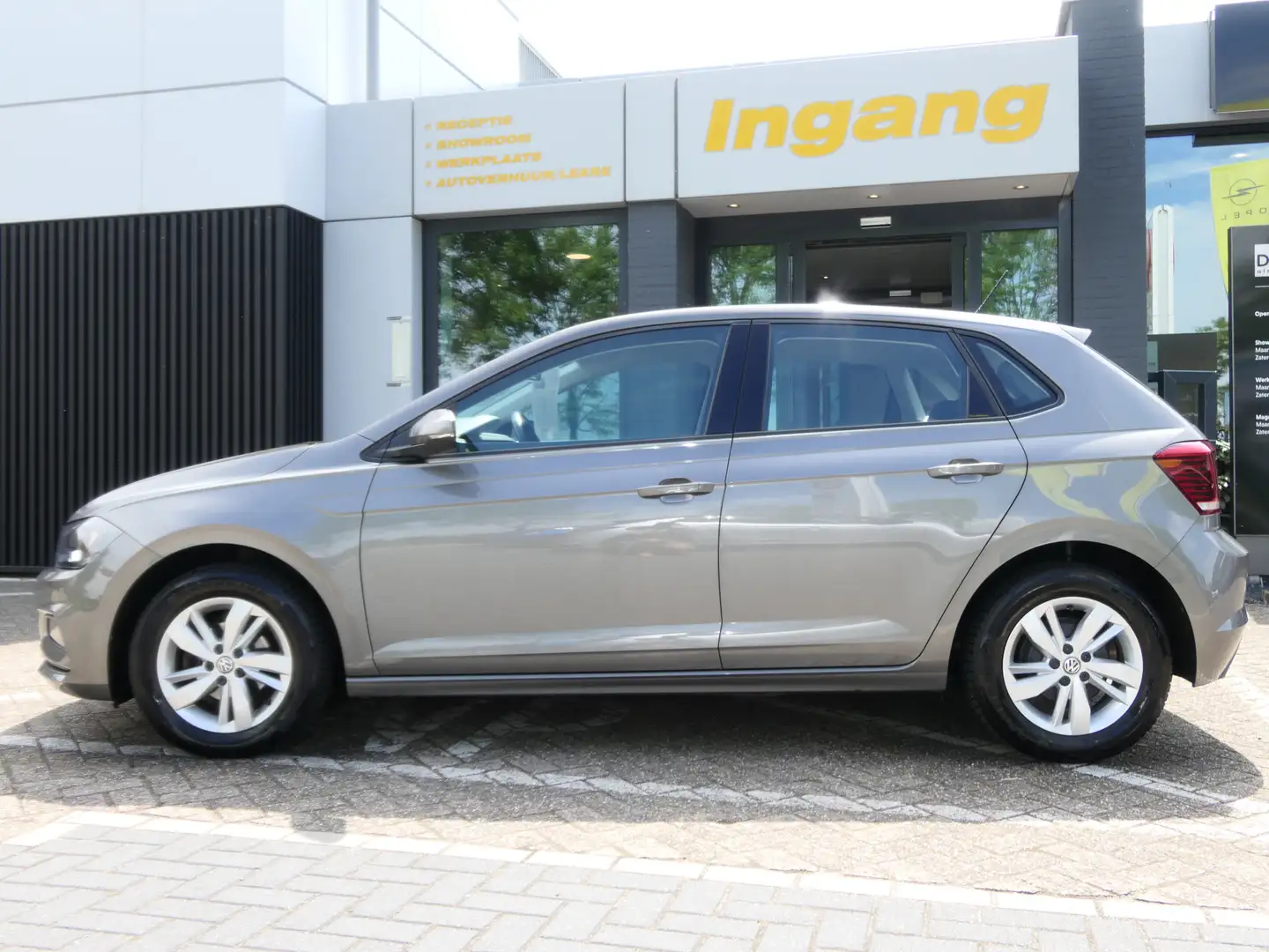 Volkswagen Polo 1.0 TSI Comfortline | Adapt. Cruise Control | Trek Gris - 2