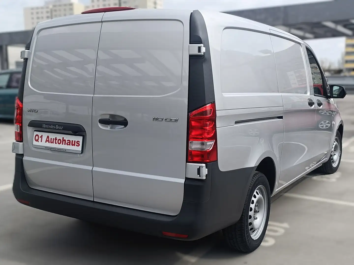 Mercedes-Benz Vito Kasten lang 6-G/KLIMA/SIHZG/KAMERA/FLÜGELTÜR Silber - 2