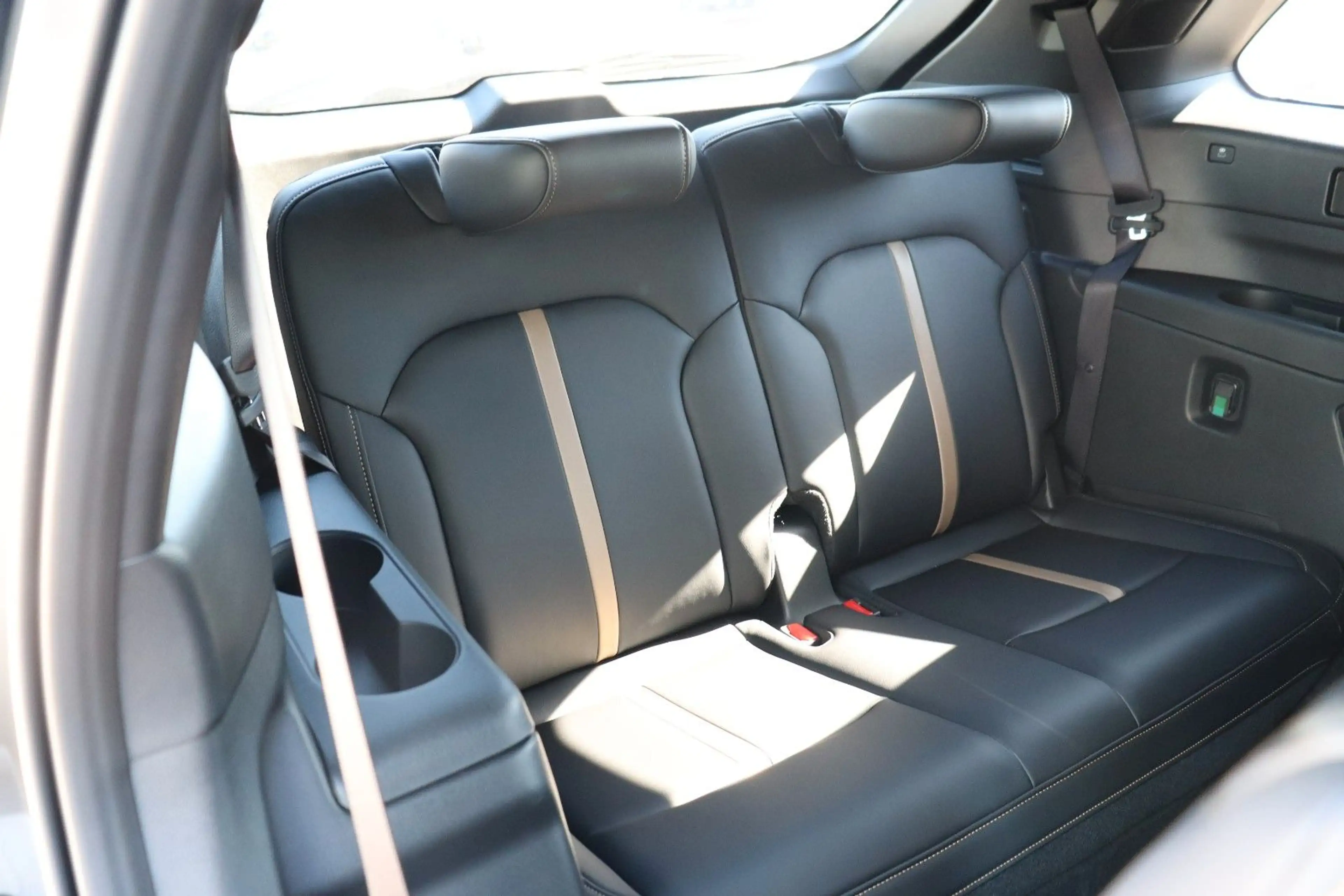 Mazda CX-80 3,3L 254PS Homura Plus AWD *Pano*Bose*360* — photo 14