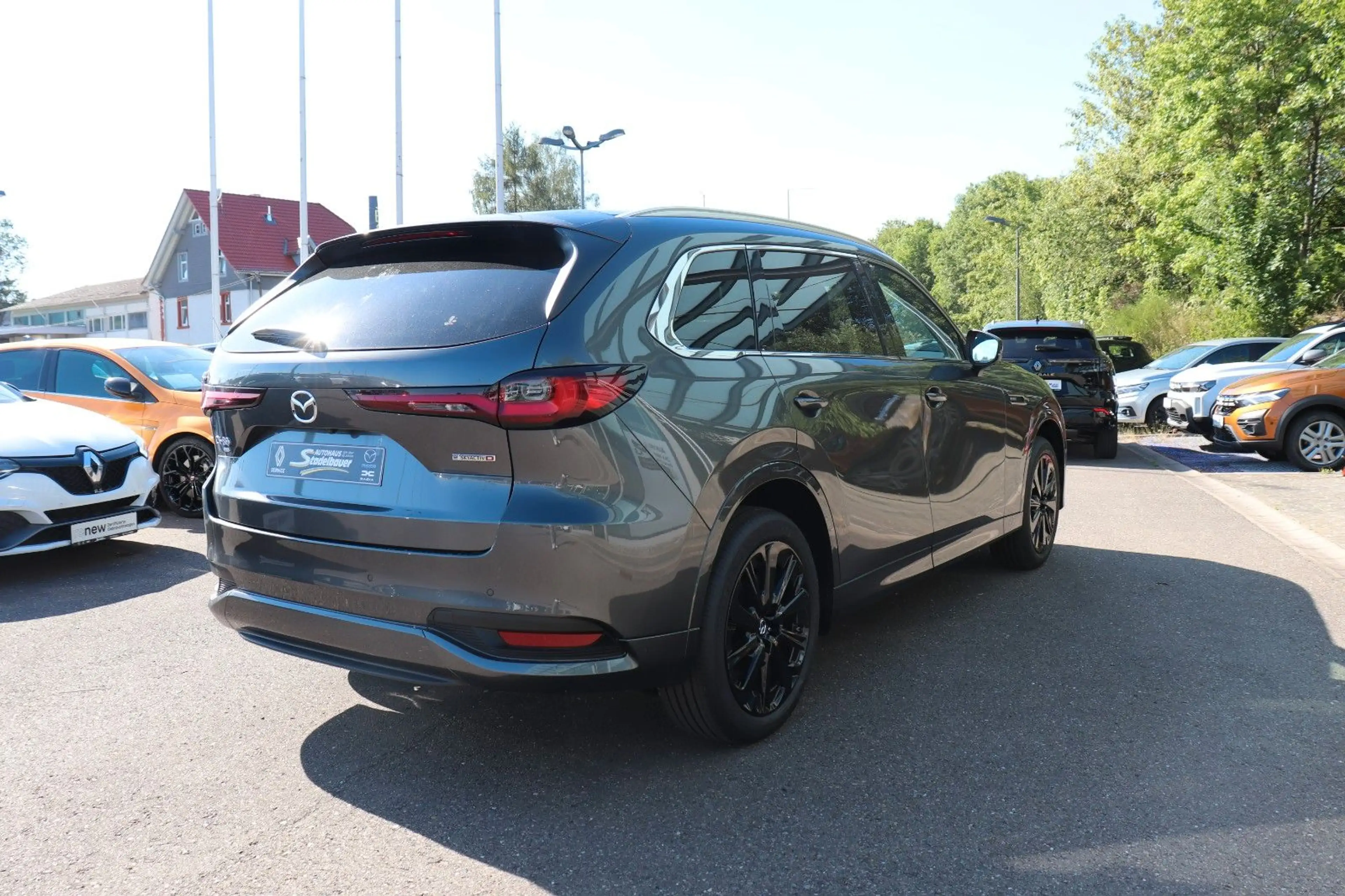 Mazda CX-80 3,3L 254PS Homura Plus AWD *Pano*Bose*360* — photo 5