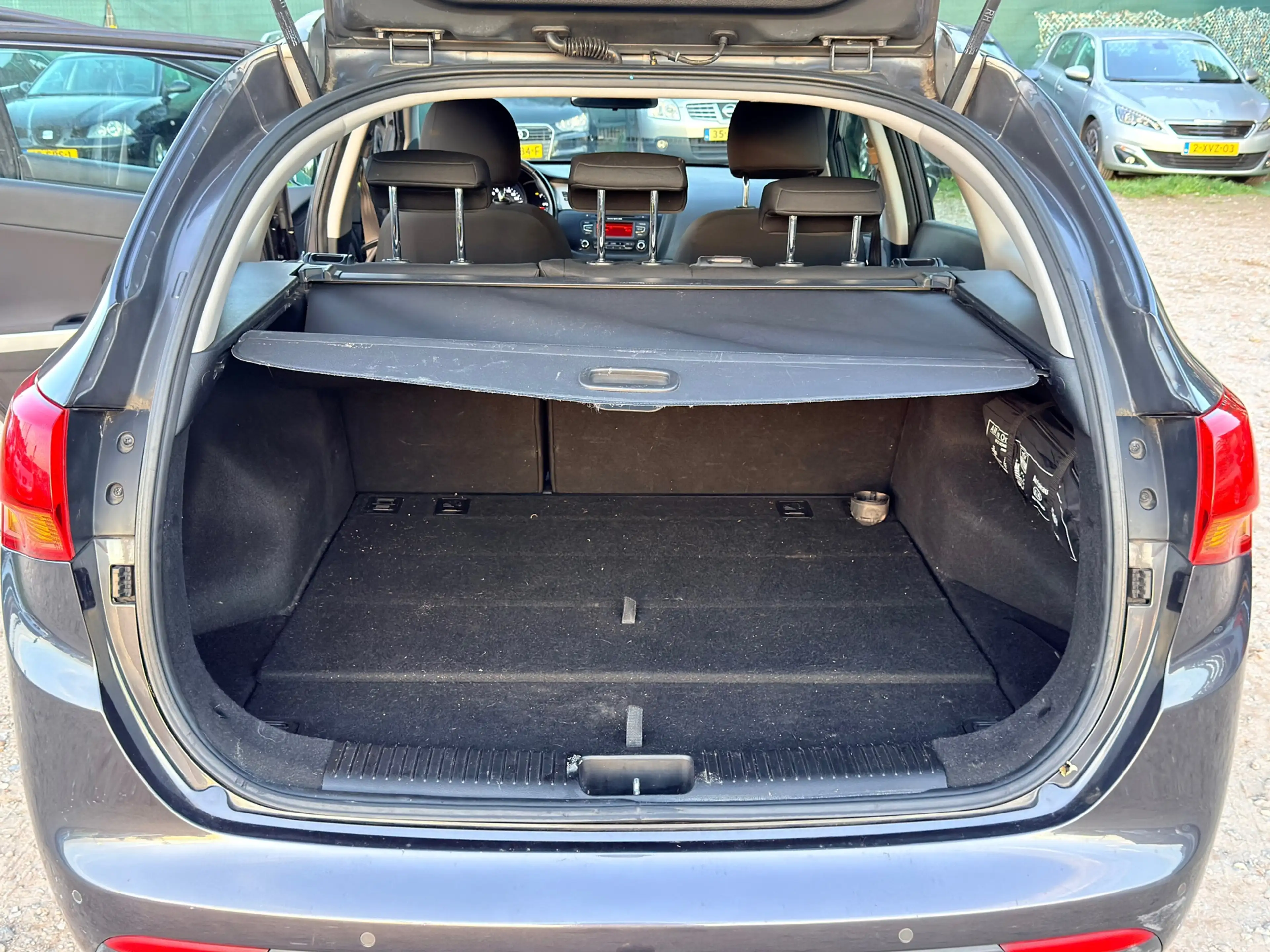 Kia Ceed SW / cee'd SW Sportswagon 1.6 GDI ComfortLine/ TREKHAAK — photo 21