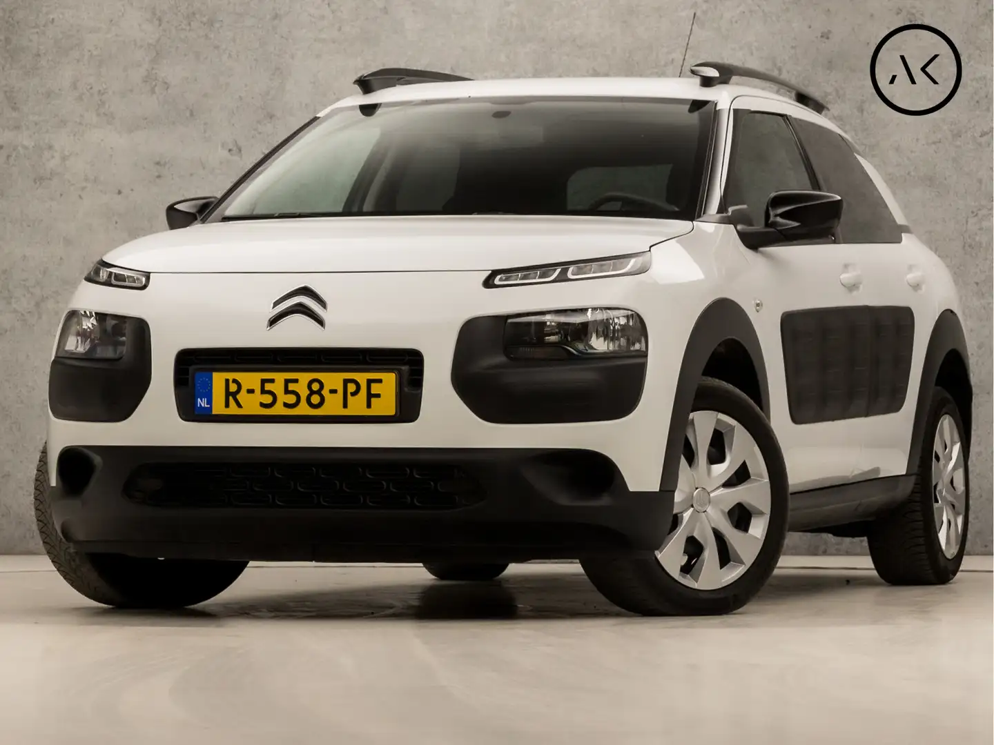 Citroen C4 Cactus 1.2 PureTech Sport Automaat (CAMERA, CLIMATE, GETI Wit - 1