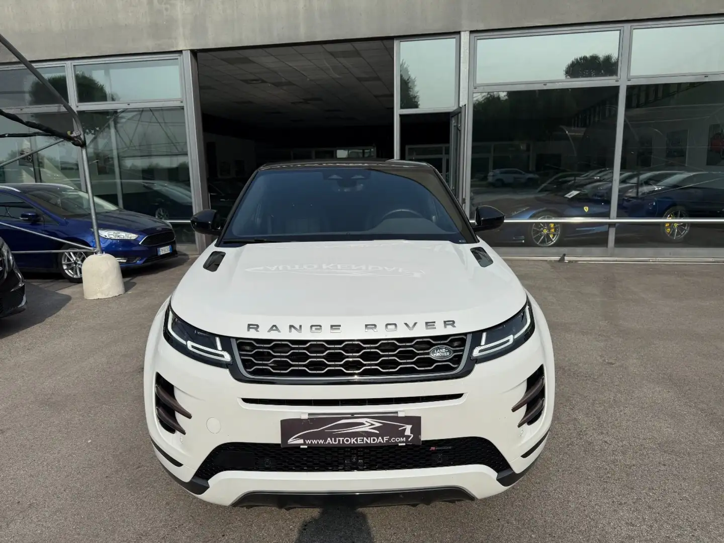 Land Rover Range Rover Evoque VAN AUTOCARRO 2.0D I4 163 CV AWD Auto R-Dynamic SE Weiß - 2