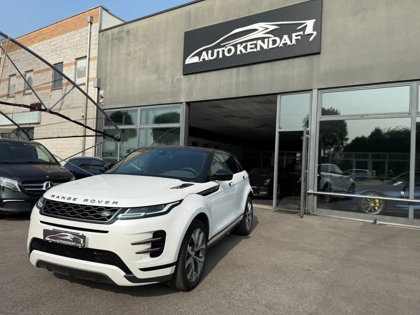 Land Rover Range Rover Evoque VAN AUTOCARRO 2.0D I4 163 CV AWD Auto R-Dynamic SE Weiß - 1