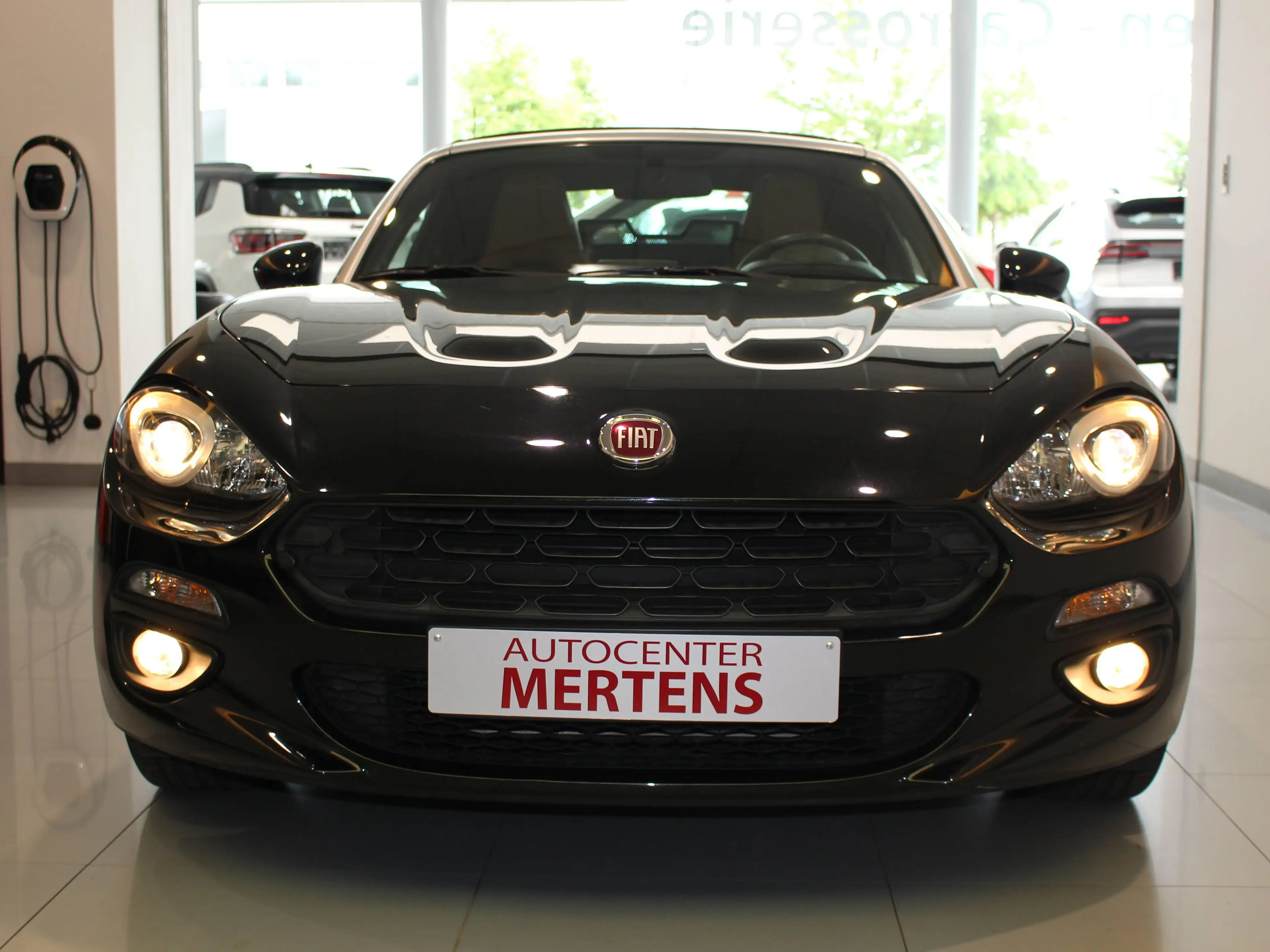 Fiat 124 Spider 124 Spider 1.4 MultiAir Lusso — photo 4