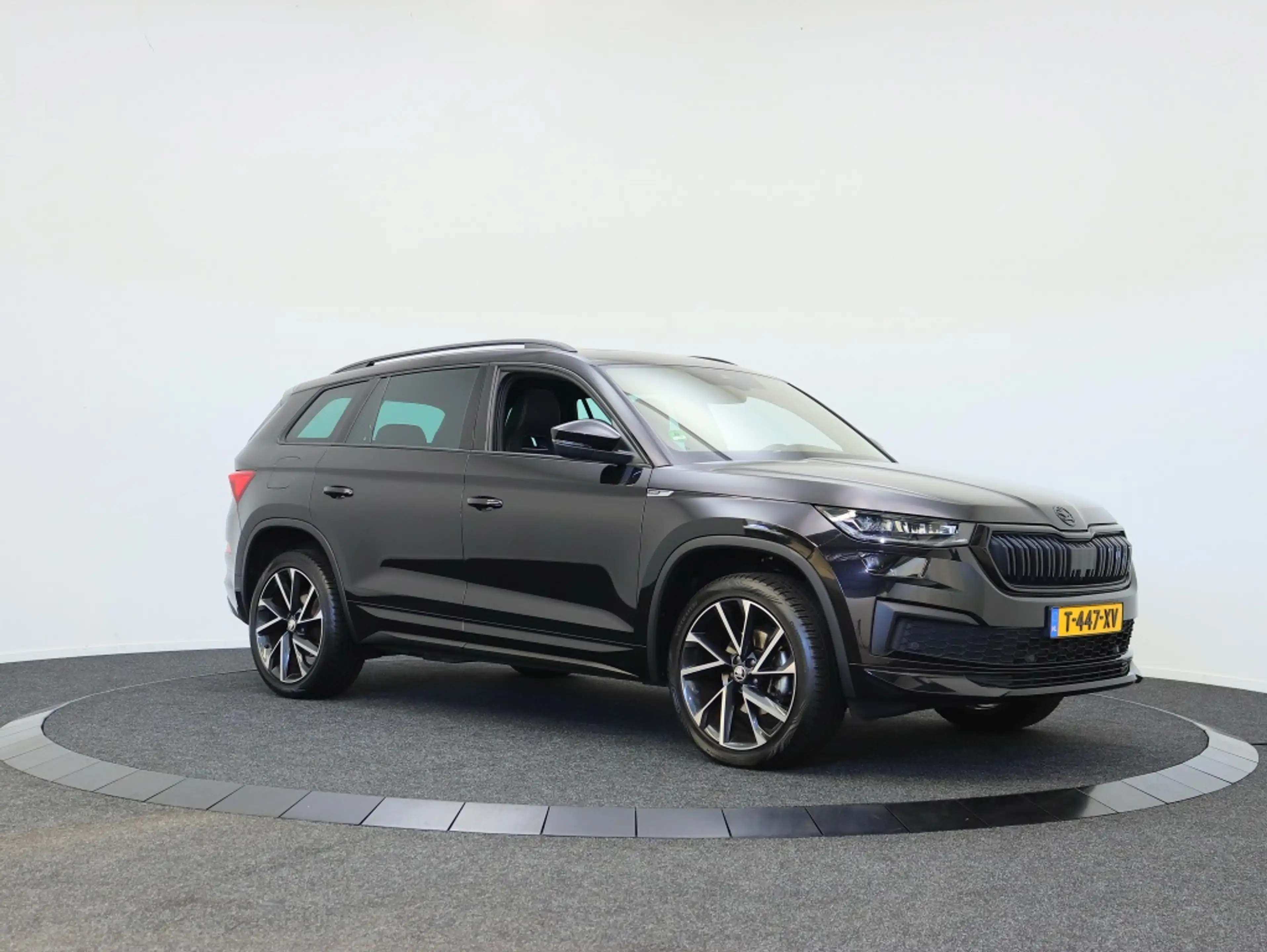 Skoda Kodiaq 1.5 TSI DSG Sportline Tour Edition | Panoramadak | — photo 12