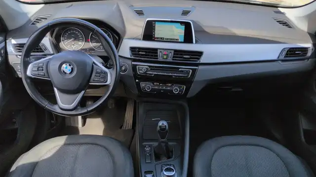 BMW X1 view 11