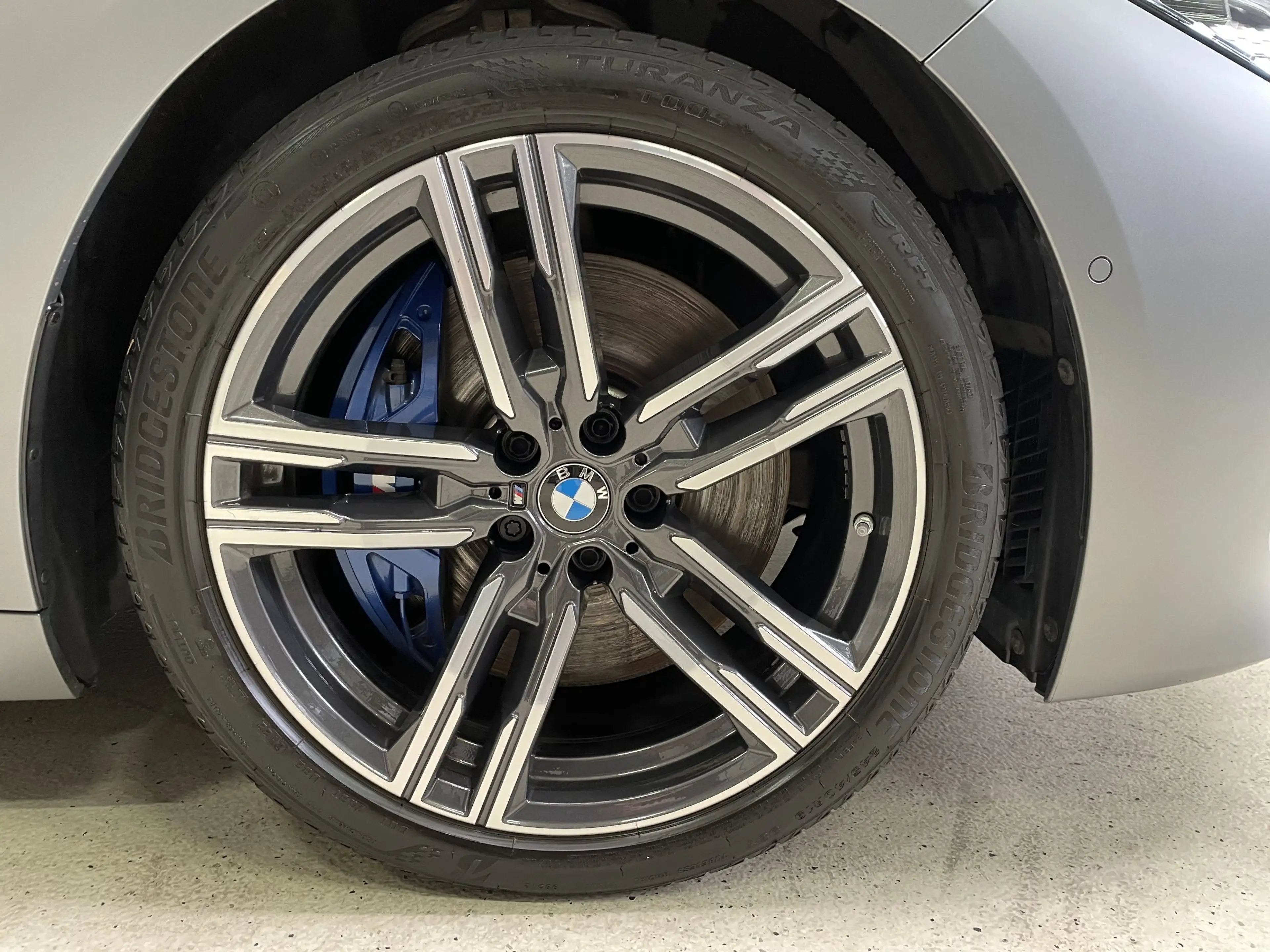 BMW 840 i xDrive Cabrio — photo 14