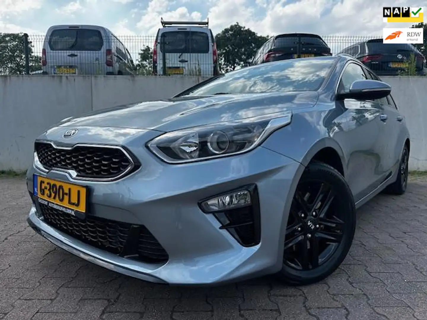 Kia Ceed SW / cee'd SW Sportswagon 1.0 T-GDi DynamicLine/BTW AUTO/NL AUTO Grijs - 1