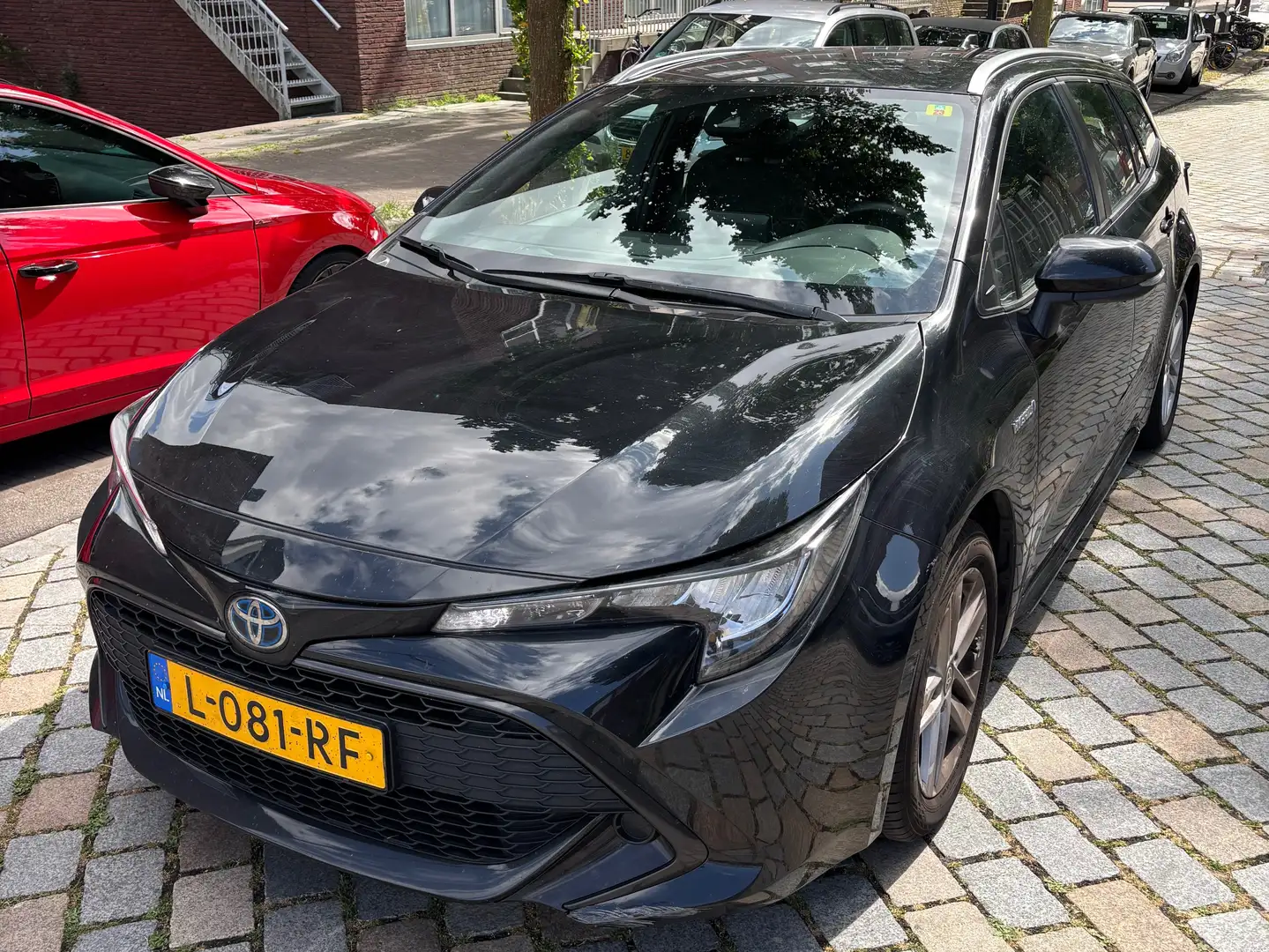 Toyota Corolla Corolla 1.8 Hybrid Active Automatic Zwart - 2