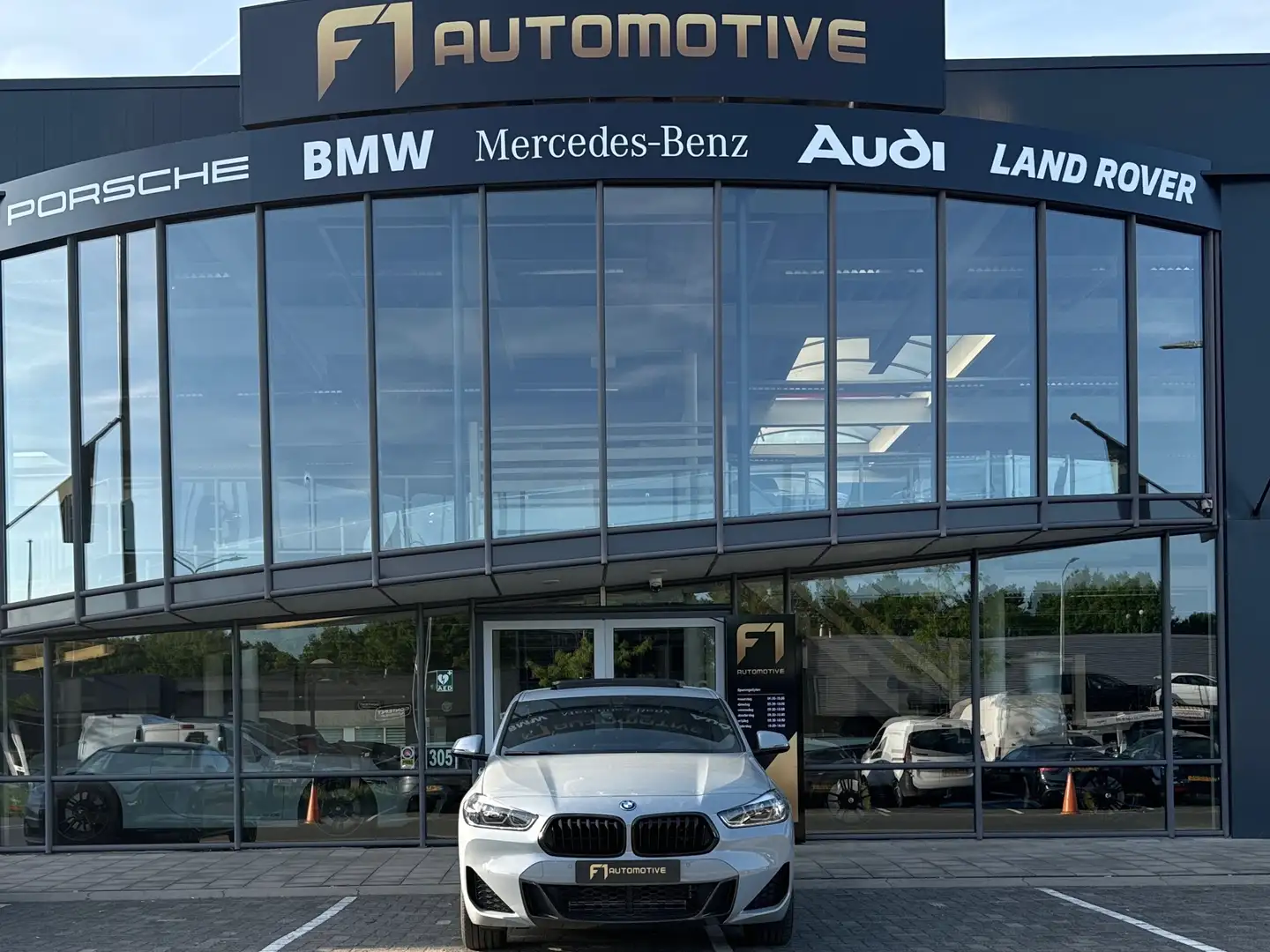 BMW X2 XDrive25e M Sport|Pano|Keyless|Sfeer|HuD|Memory|VO Gris - 2