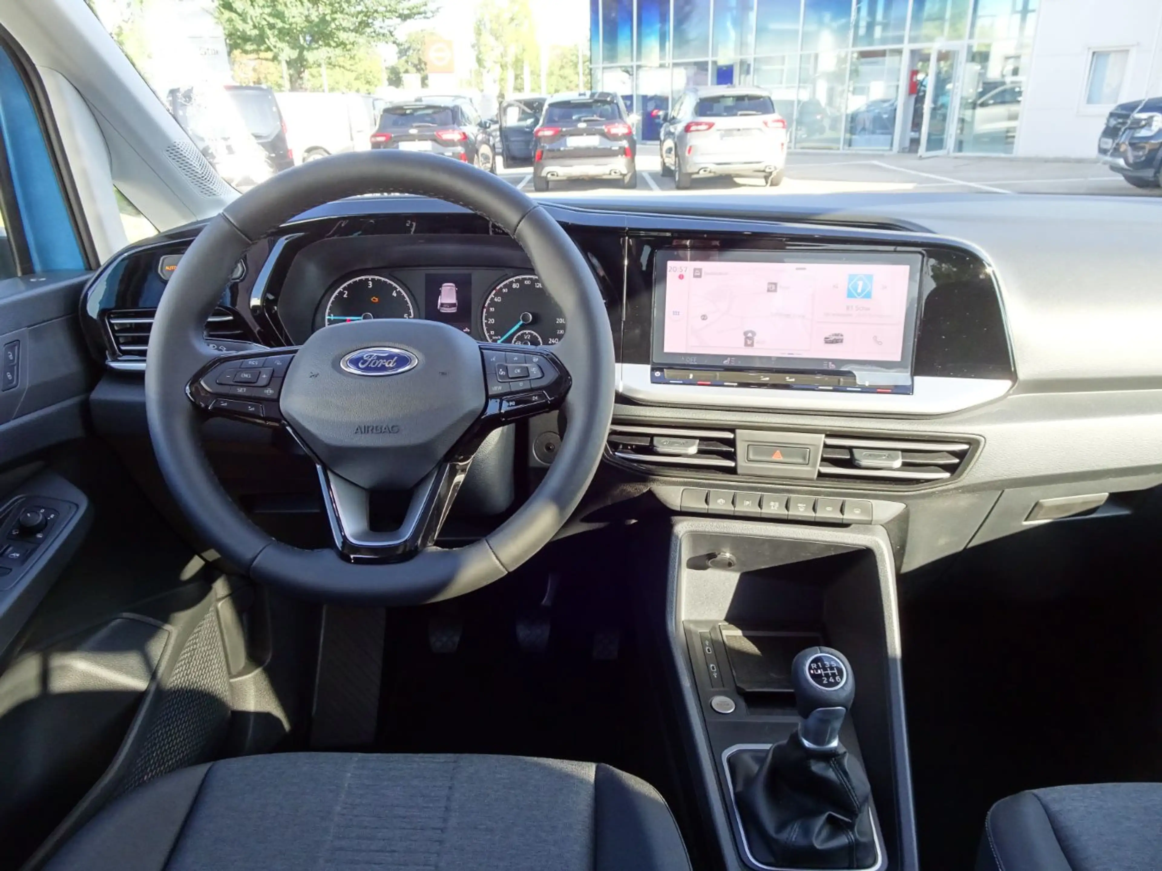 Ford Grand Tourneo Connect Active AWD 7-SITZER*PANO — photo 14