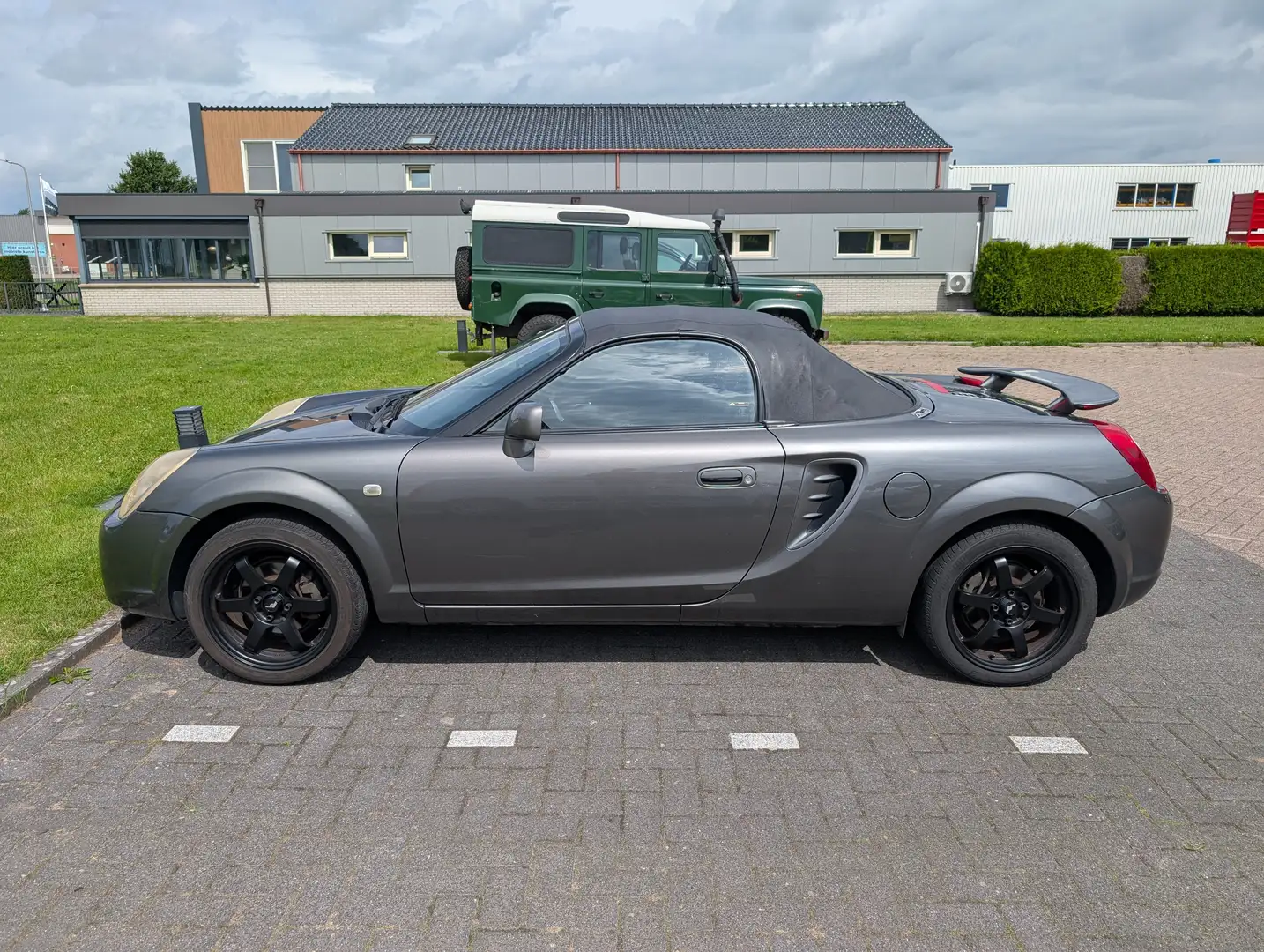 Toyota MR 2 MR 2 1.8-16v VVT-i Grijs - 2