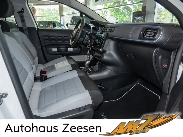 Citroen C3 view 2