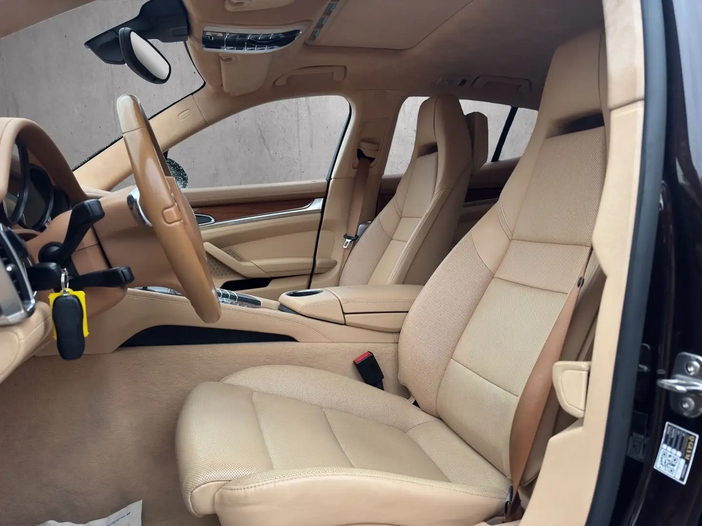 Porsche Panamera Turbo 1.Hand Klappe+Standhzg+Keramik Braun - 2
