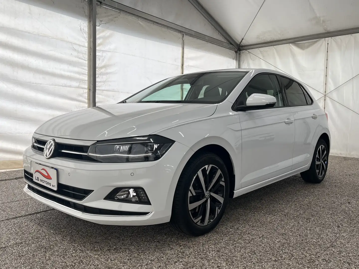 Volkswagen Polo Polo VI 2017 5p 1.0 tsi Highline 115cv dsg Blanco - 1